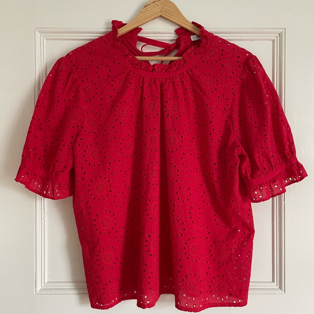 Madewell eyelet top in red. 100% cotton still has tags on it. Super cute